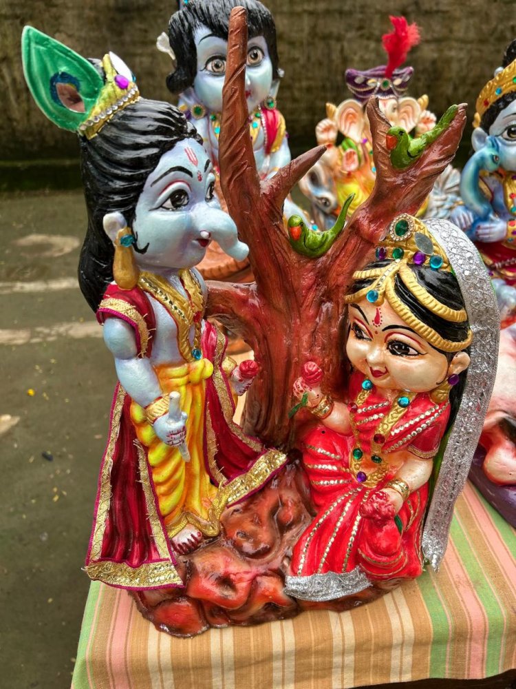 10 बंदियों ने प्राकृतिक मिट्टी से तैयार कीं 500 पर्यावरण-अनुकूल गणेश प्रतिमाएं, तुलसी सहित विभिन्न पौधों के बीजों का किया गया उपयोग