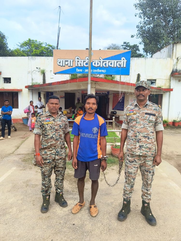 जशपुर: जंगल के रास्ते झारखंड ले जाए जा रहे थे 14 गौवंश, पुलिस ने तस्करों को दबोचा