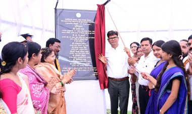 वित्त मंत्री ओपी चौधरी ने शाला नायक सुमन के हाथों कराया भूमिपूजन, उत्कृष्ट प्रदर्शन करने वाले विद्यार्थियों को किया सम्मानित
