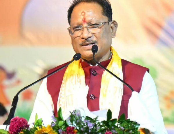 आवास, किसान कल्याण, महिला सशक्तीकरण, बुनियादी ढांचे और नक्सल उन्मूलन सहित छत्तीसगढ़ में हुए विकास कार्यों का उल्लेख;