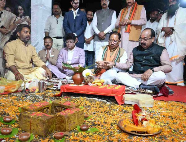 छत्तीसगढ़ मध्य भारत के बड़े मेडिकल हब के रूप में हो रहा विकसित : मुख्यमंत्री श्री विष्णु देव साय*