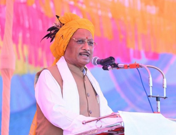 विजयादशमी सत्य और धर्म की विजय का पर्व, अपने भीतर की बुराइयों पर विजय पाकर प्रेम और सद्भाव के साथ आगे बढ़ने की प्रेरणा देता है : मुख्यमंत्री श्री साय