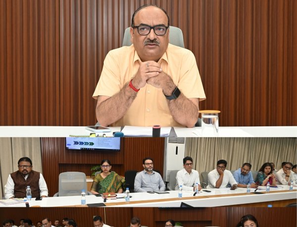 मंत्रालय महानदी भवन में आयोजित हुई उच्चाधिकारियों की राज्य स्तरीय समीक्षा बैठक