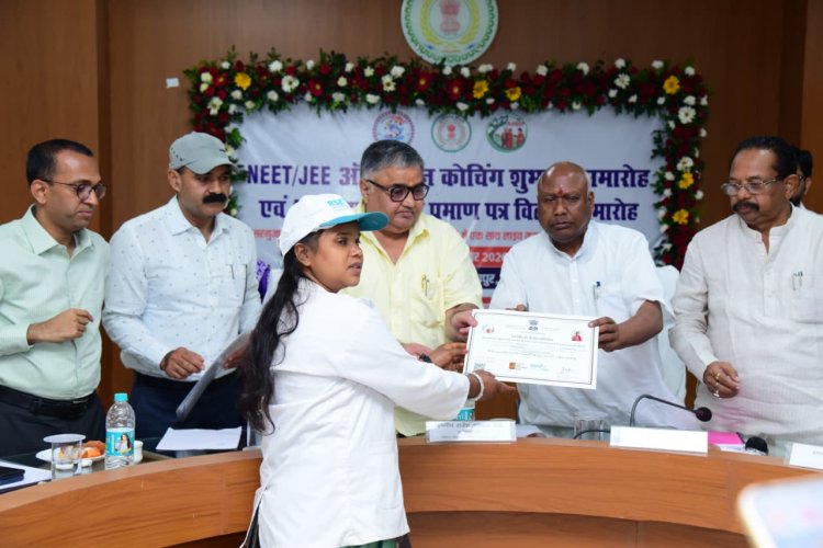 प्रतिभा बड़े शहरों की मोहताज नहीं, सही अवसर और मार्गदर्शन मिले तो सरगुजा का बच्चा भी देश में बना सकता है अपनी अलग पहचान: मंत्री श्री राजेश अग्रवाल