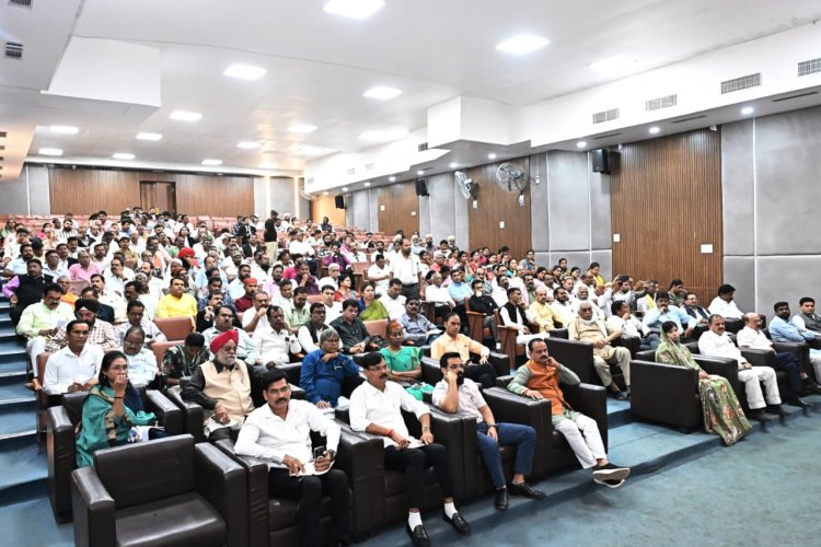 संभाग स्तरीय परामर्श बैठक में विभिन्न विषयों पर खुलकर हुई चर्चा, 30 अक्टूबर तक ऑनलाइन भी दे सकेंगे सुझाव
