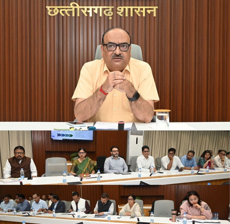 मंत्रालय महानदी भवन में आयोजित हुई उच्चाधिकारियों की राज्य स्तरीय समीक्षा बैठक